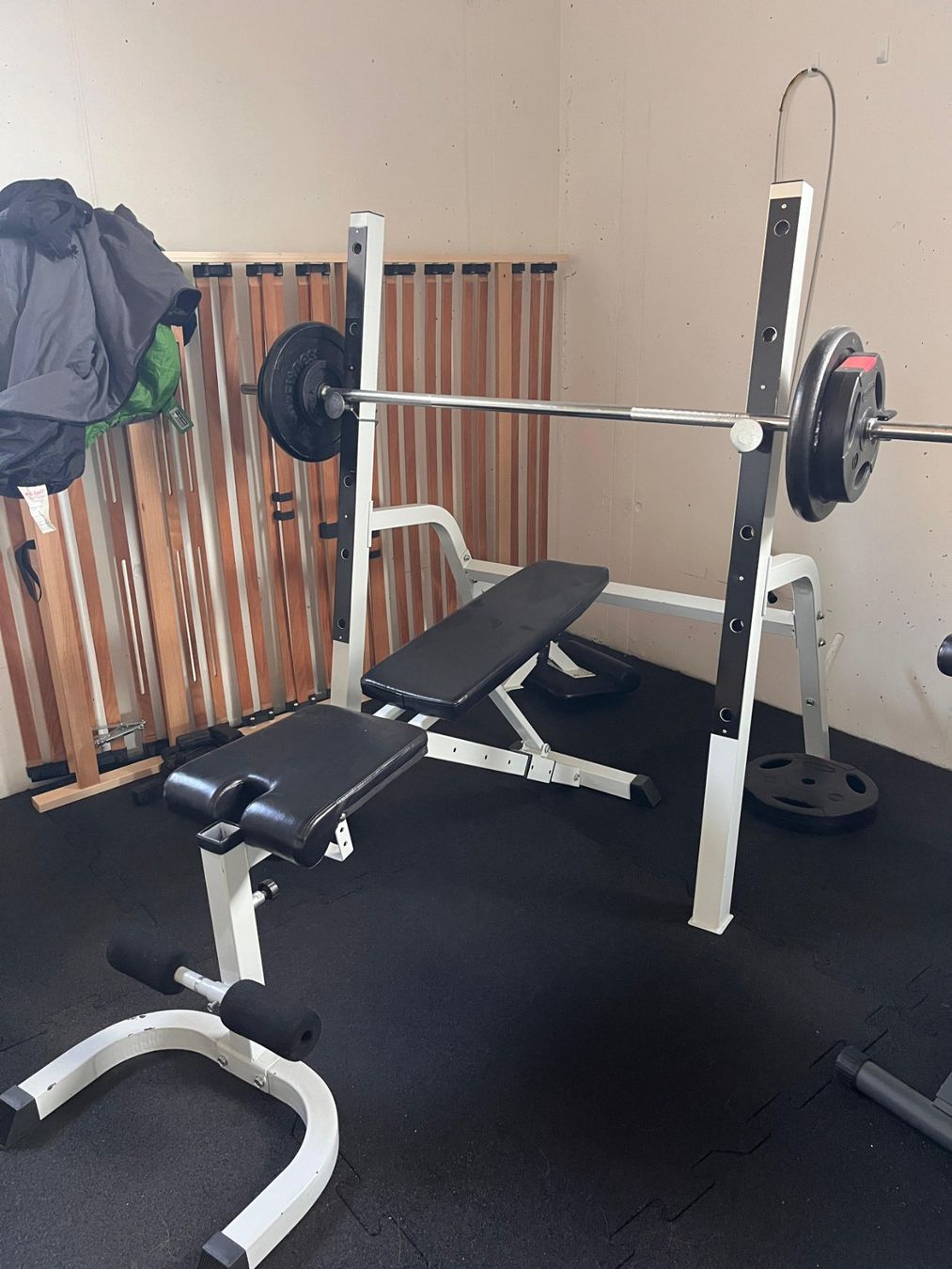 Hometrainer: Komplette Hantelbank (Gorilla Sports) – Gebraucht aus Hallau von ber_t259 1