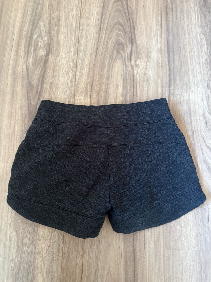 Adidas Pantaloni: Short Adidas XS – Usato da Fully venduto da siebst 4