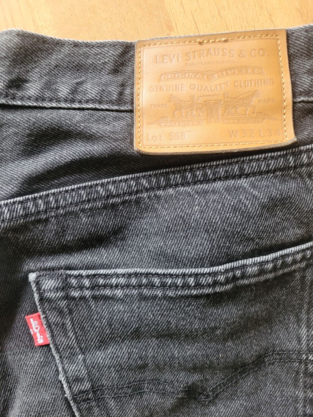 Levi's Jeans: Jeans Levi's Herren W32/L34 – Nuovo (secondo la descrizione) da Zürich venduto da wavericks 2