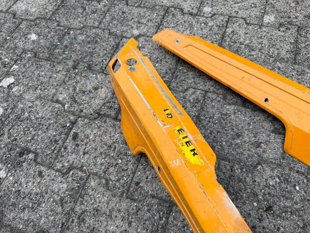 Mofa-Ersatzteile: Seitenschützer Sachs gelb – Gebraucht aus Bolken von si.x.las 1