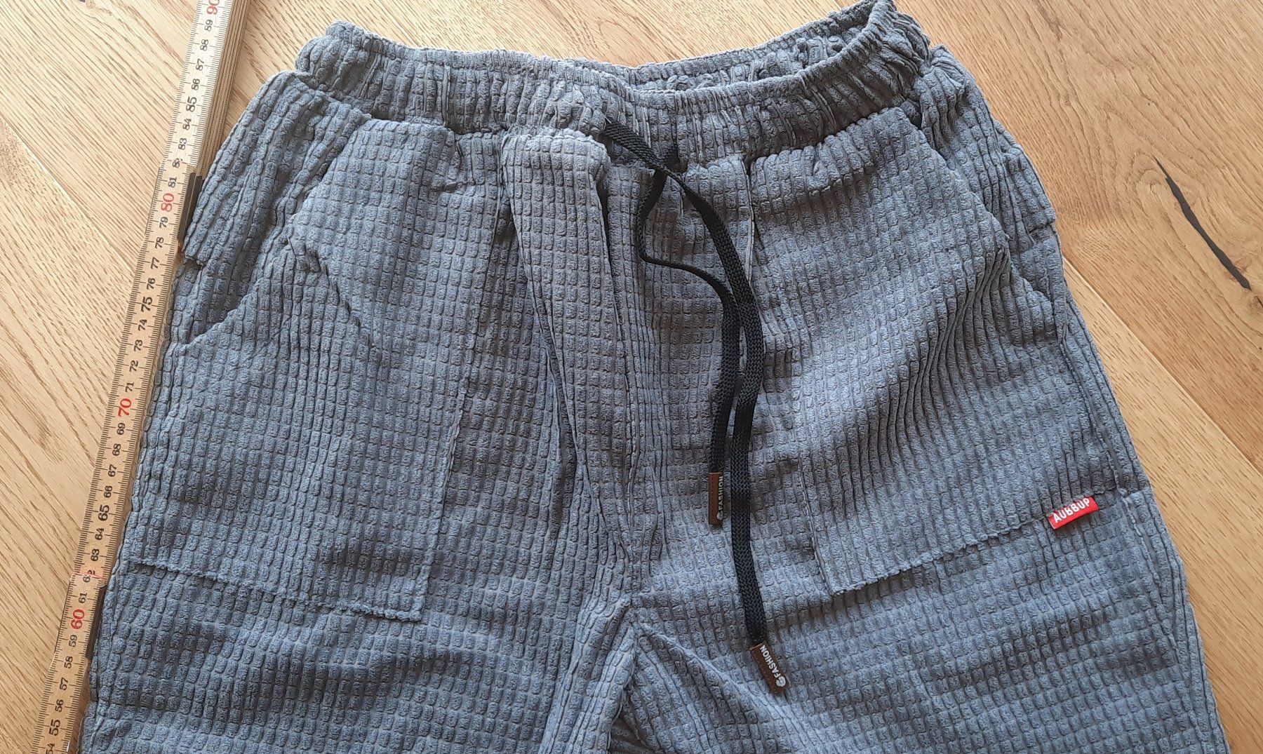 Pantaloni: Freizeithose Gr.S – Nuovo (secondo la descrizione) da Kirchberg SG venduto da renali 1