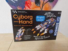 Kosmos - Cyborg Hand