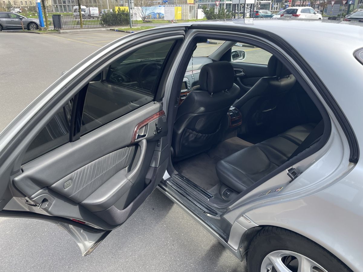 Mercedes-Benz Automobili: Mercedes-Benz S 320 CDI Langversion – Usato da Luzern venduto da Domgjoni_Benz 7