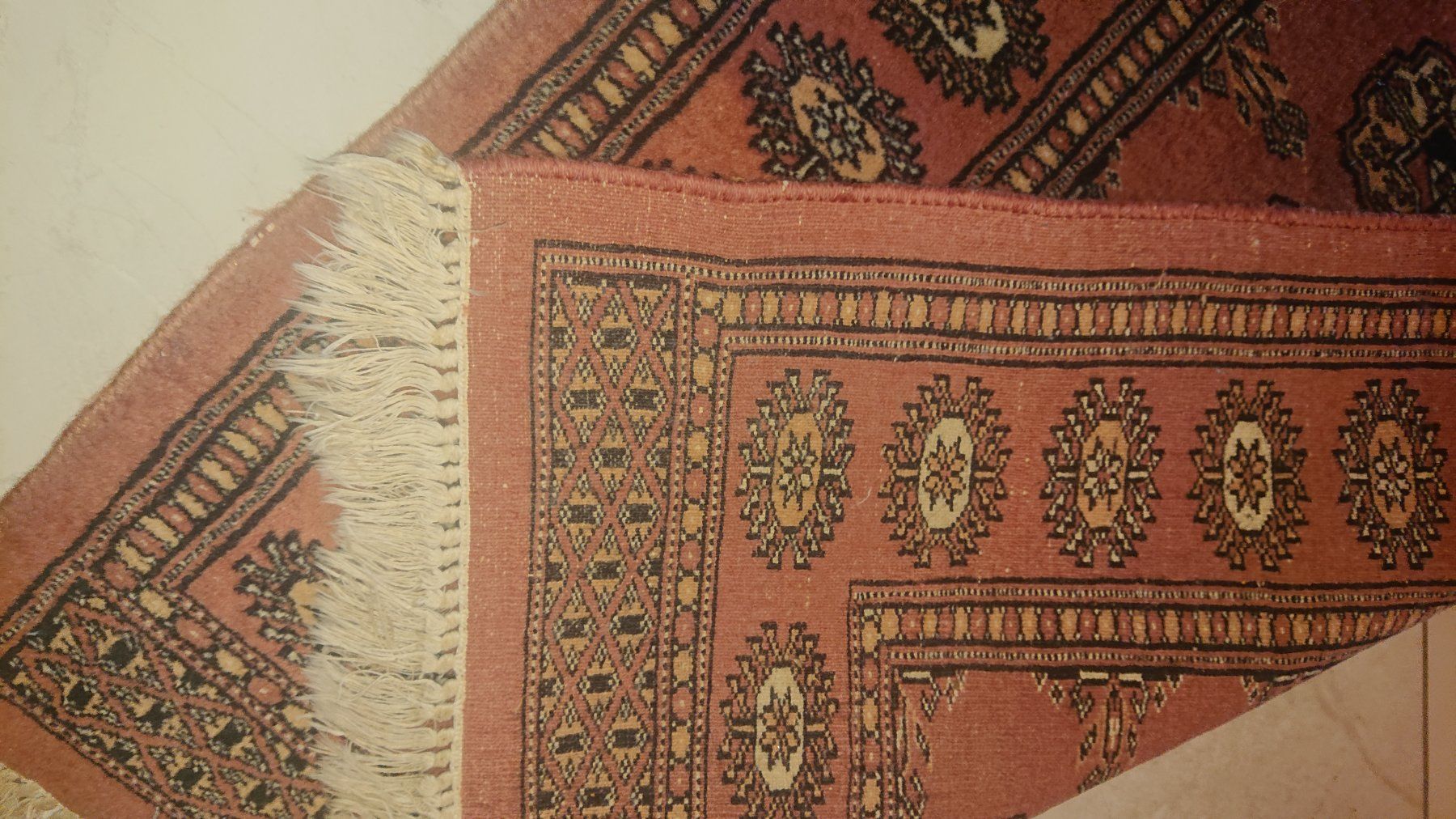 Tapis: Alter Teppich – D'occasion à Grenchen par Zombiepolizist 2