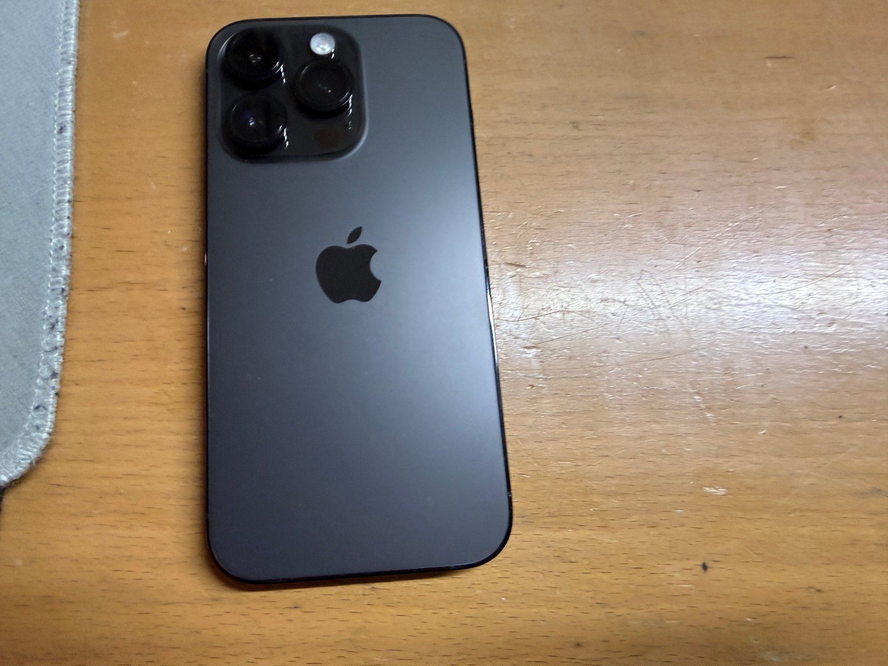 Apple Handys / Smartphones: Iphone 14 Pro 128Gb – Gebraucht aus Au SG von bah_6f5w 1