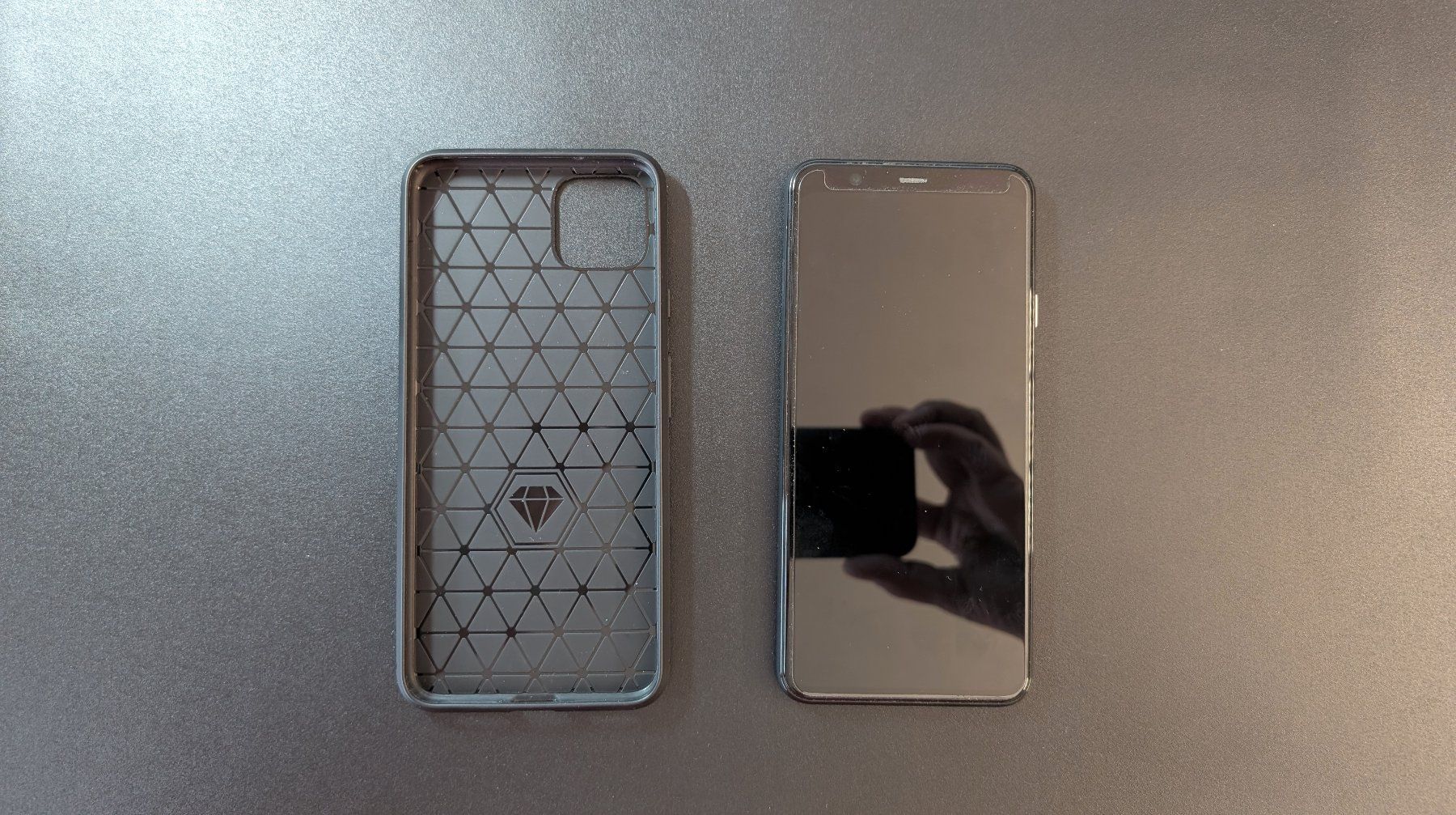 Google Telefoni cellulari / Smartphones: Google Pixel 4 XL 64 GB schwarz – Usato da Thun venduto da kambuna 7