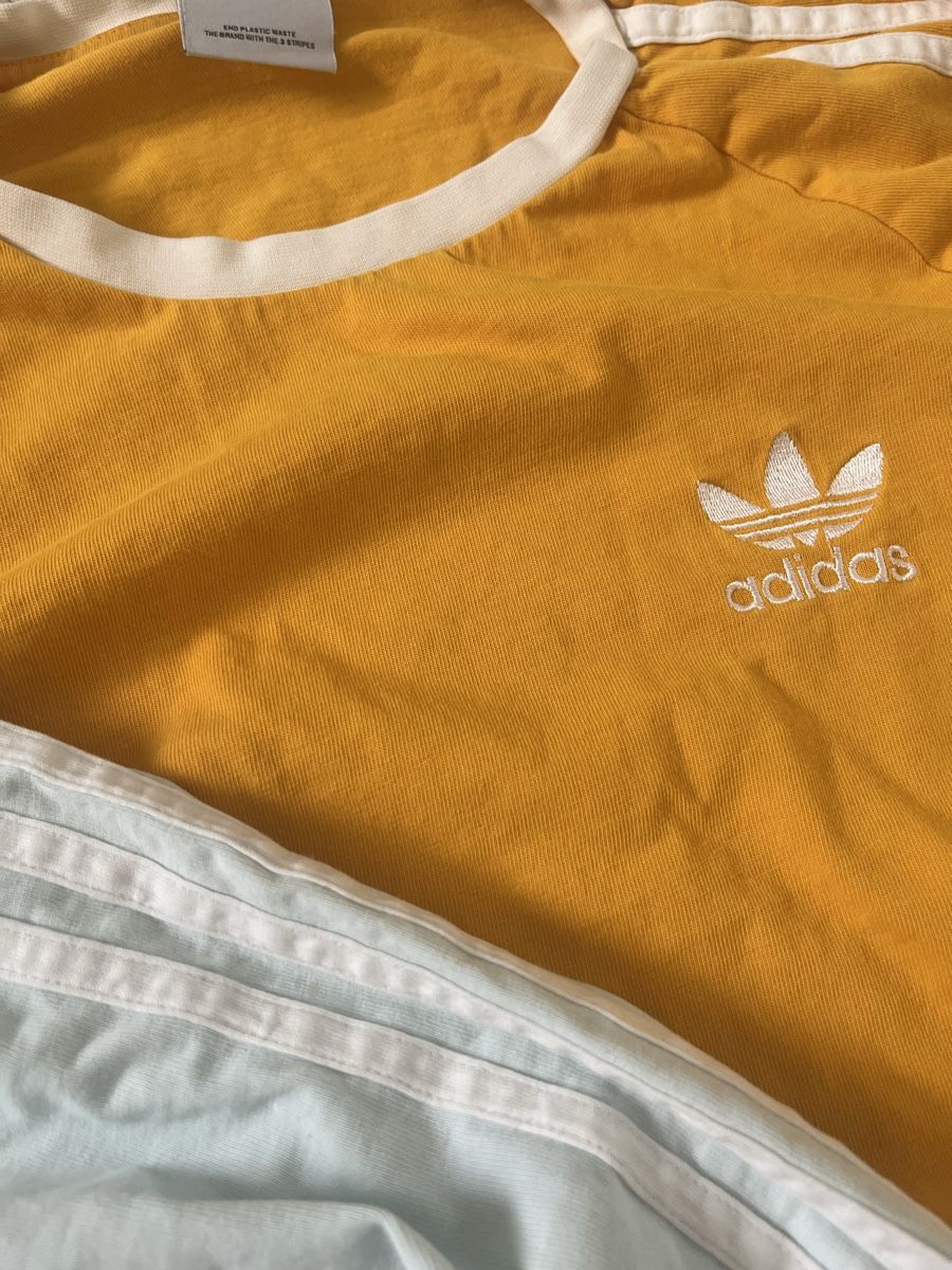 Adidas T-shirt: 2 Adidas Langarmshirts longsleeve – Usato da Mönchaltorf venduto da Rofi7 4