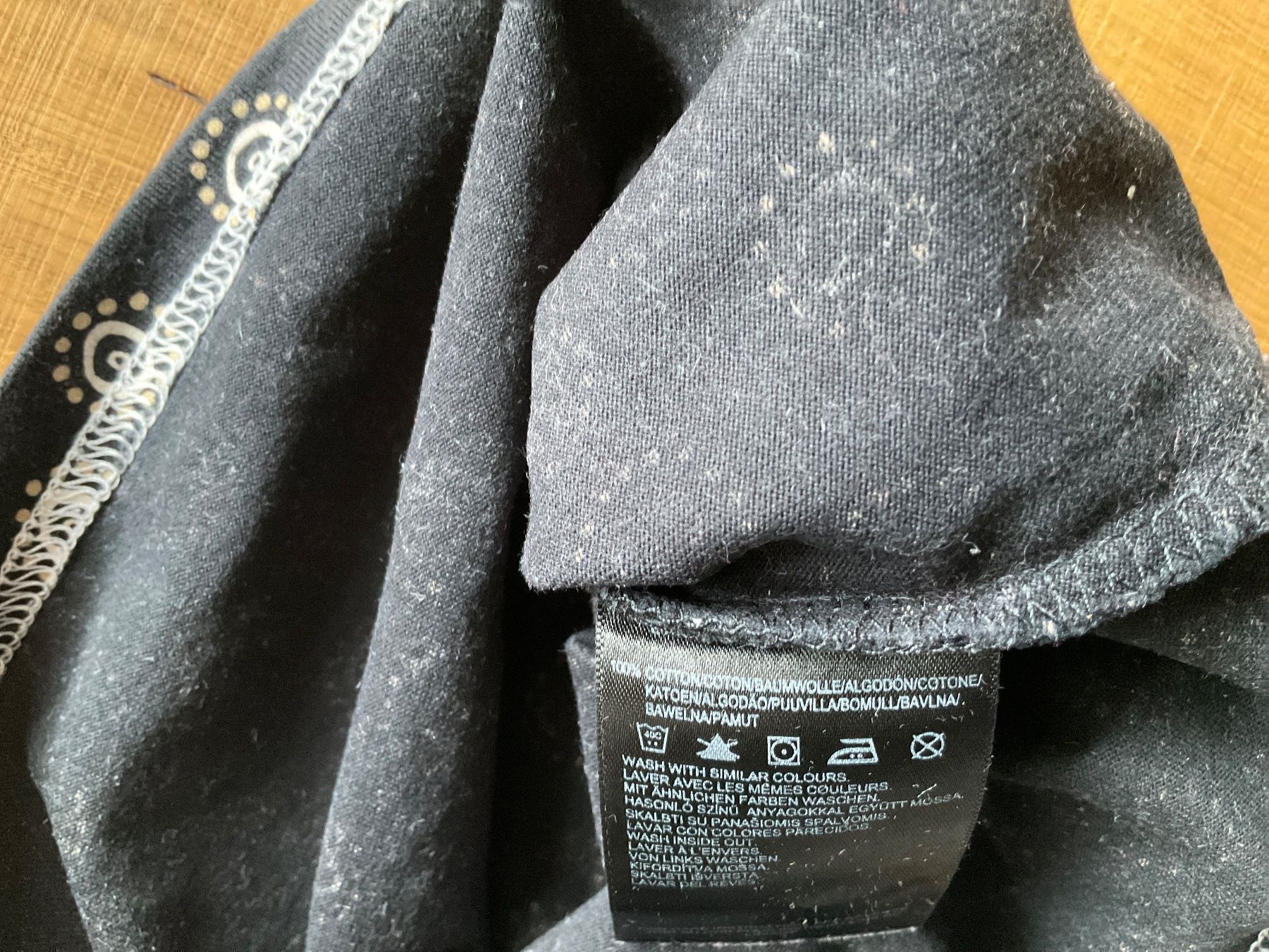 Camicette, T-shirt & Top: 3x Tshirts Gr. 98 – Usato da Winterthur venduto da aionila 4