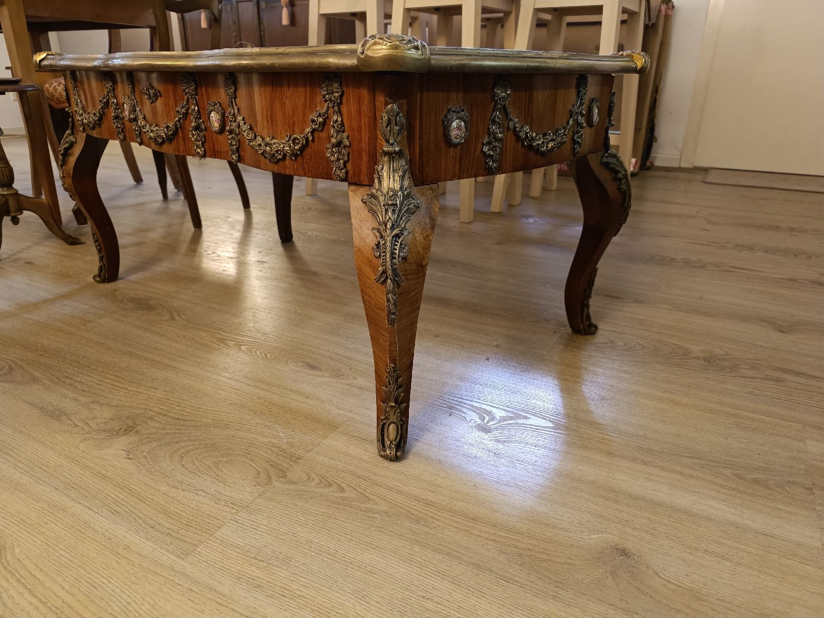 Tische: Salontisch – Gebraucht aus Uznach von 2502xy 1