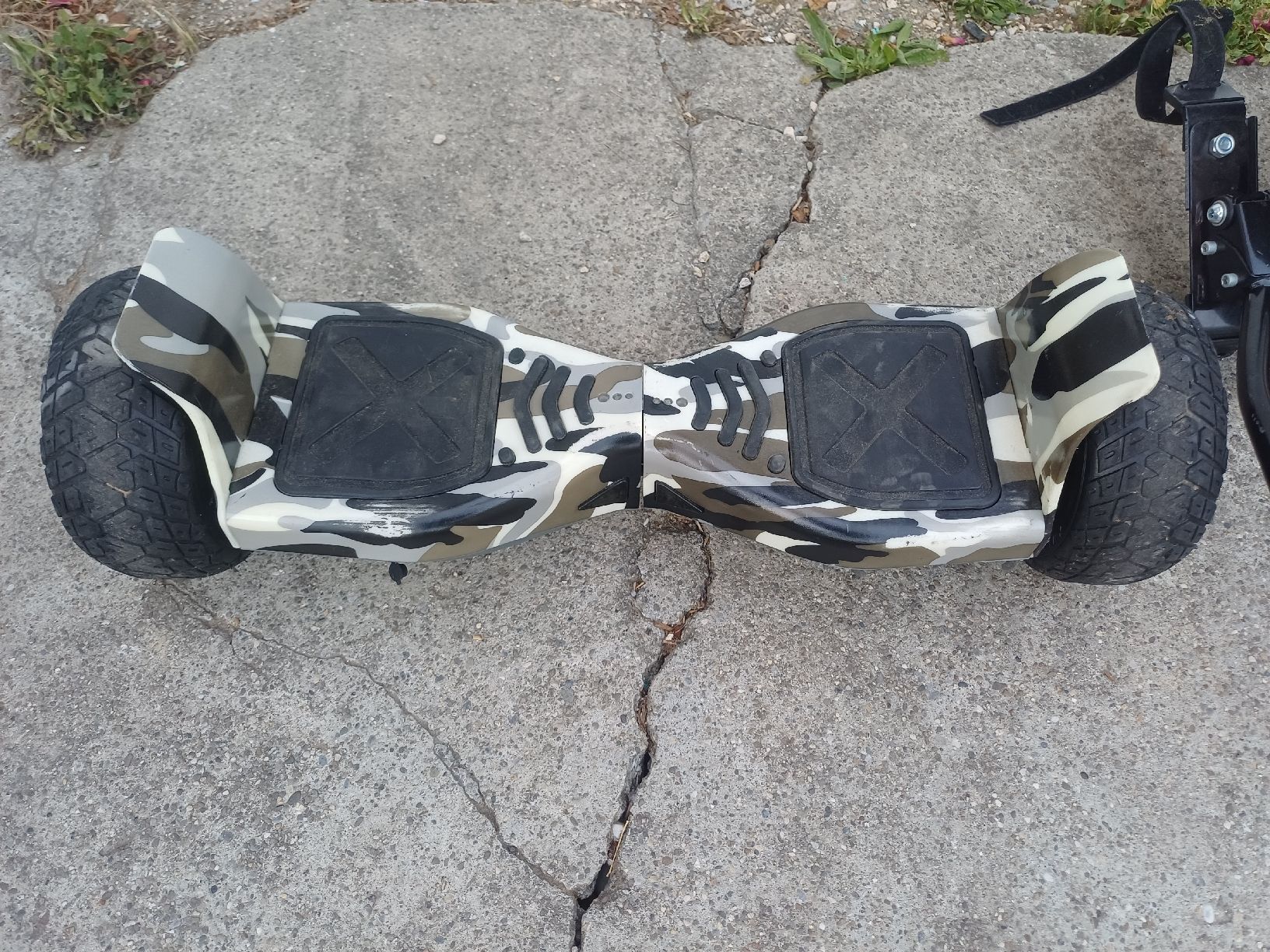 Hoverboard: Hoverboard mit Go-Kart Aufsatz Tarnmuster – Difettoso da Wangenried venduto da Recycler94 1