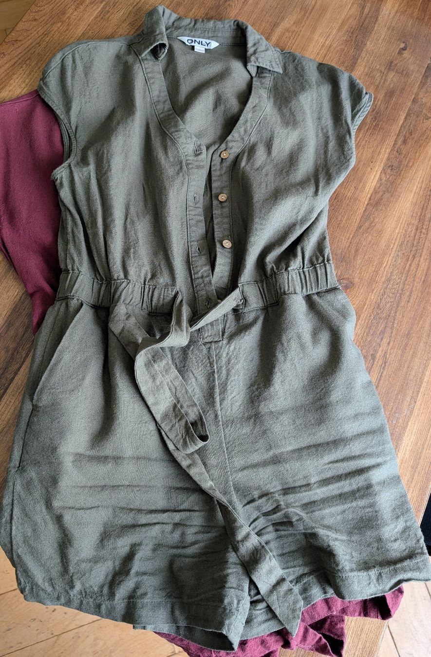Only Jumpsuits: 2 Jumpsuits Rosa+Khaki XS – D'occasion à Zürich par adormideras