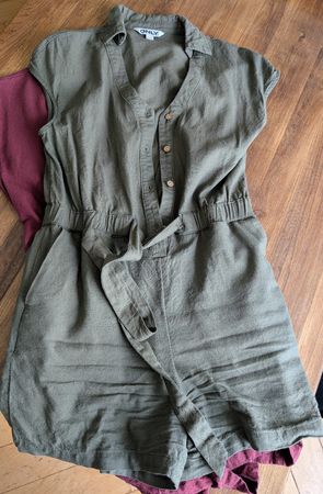 2 Jumpsuits Rosa+Khaki XS