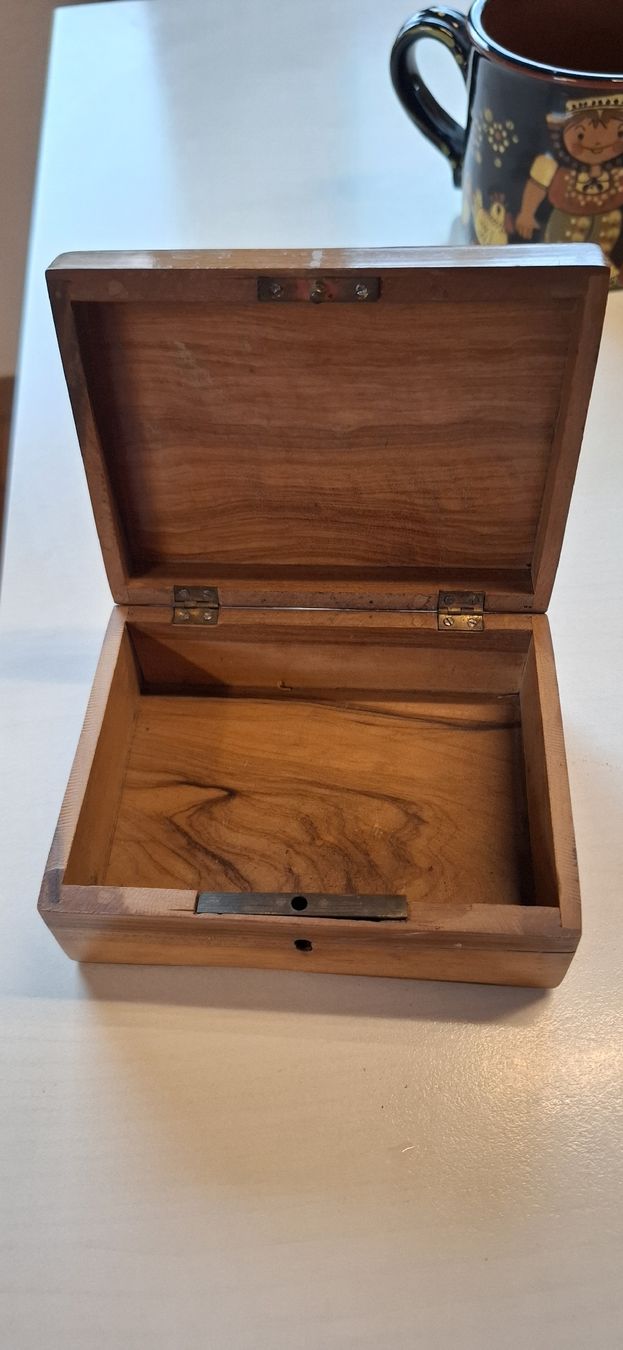 Coffres: coffret en bois  – D'occasion à portalban par steaktartar 2