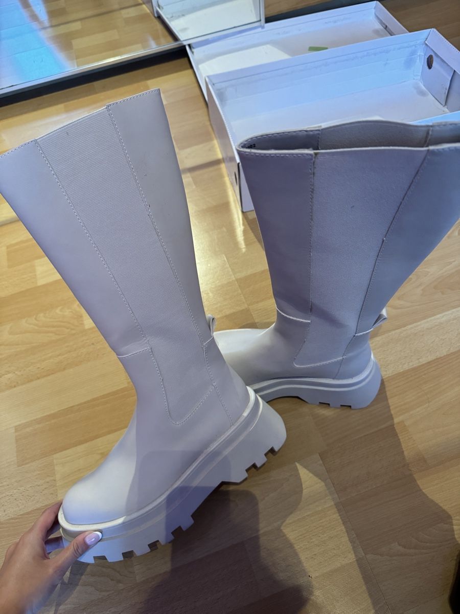 Scarpe da donna: Pull&Bear Stiefel Gr. 38 NEU – Nuovo e nell'imballaggio originale da Dübendorf venduto da RPU97 1