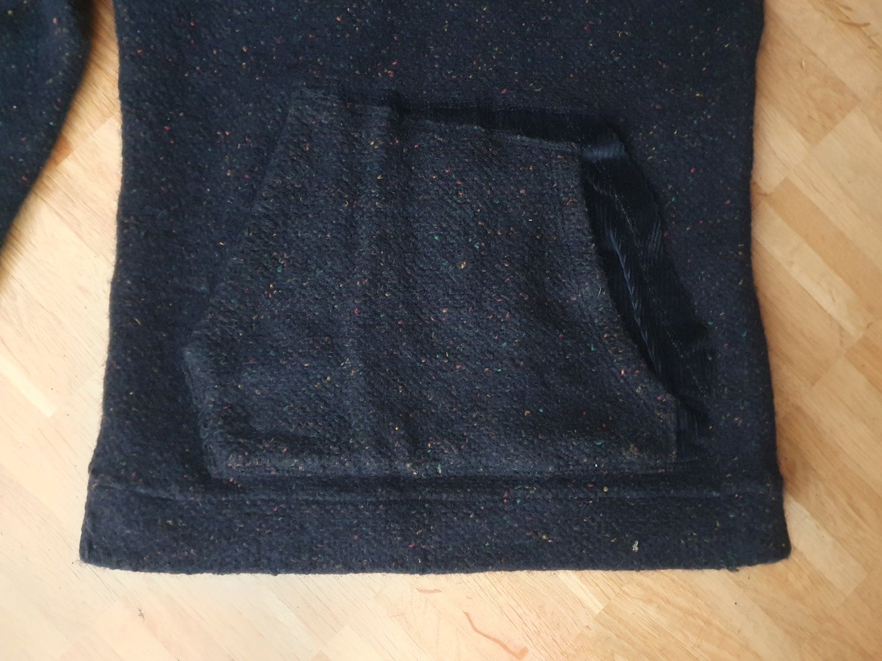 E9 Pulls & Sweat-shirts: E9 "Baghy" Wollpullover Hoodie  Kaputzenpulli Gr. S schwarz – D'occasion à Stein am Rhein par fusselmaus 1