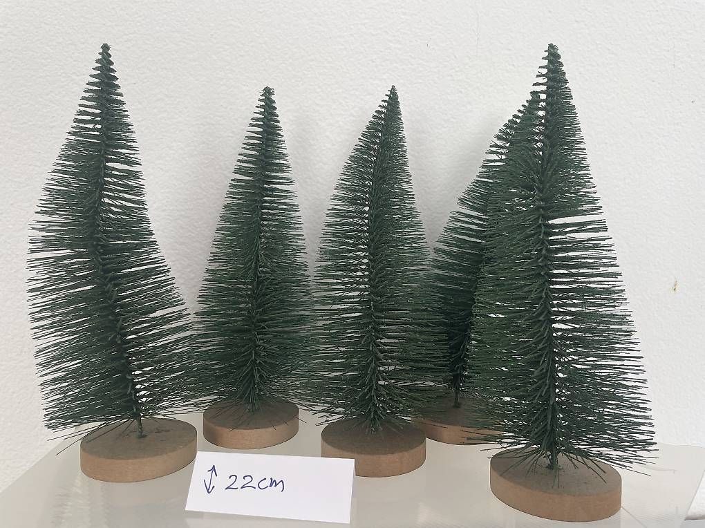Toutes les décorations: Tannenbäumli freistehend – D'occasion à Aeugst am Albis par mia_7p89 1