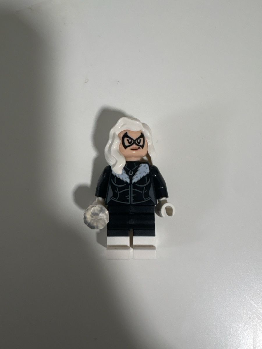 Lego Statuette: Lego Black Cat Minifigur – Nuovo (secondo la descrizione) da Riehen venduto da ebr_y8gq