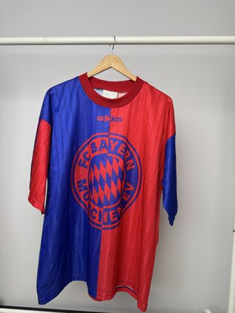 Bayern Munich 95/96 training shirt 