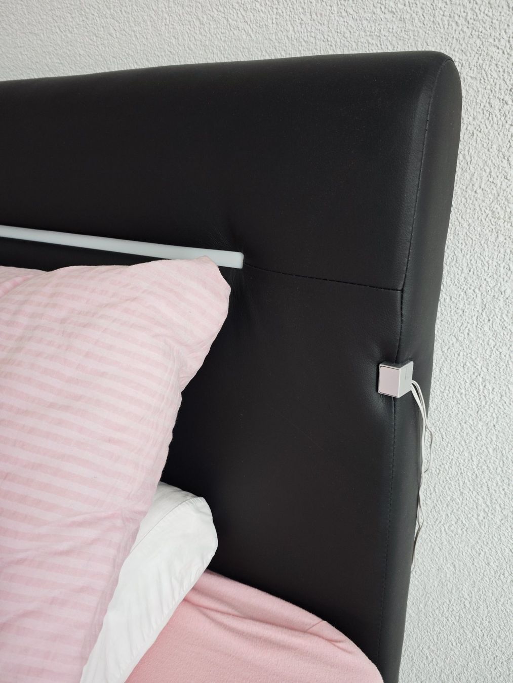 Letti: Lit Boxspring Los Angeles (Lipo) – Nuovo (secondo la descrizione) da YVERDON-LES-BAINS venduto da CYBERSALE 1