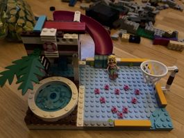 Lego friends piscine