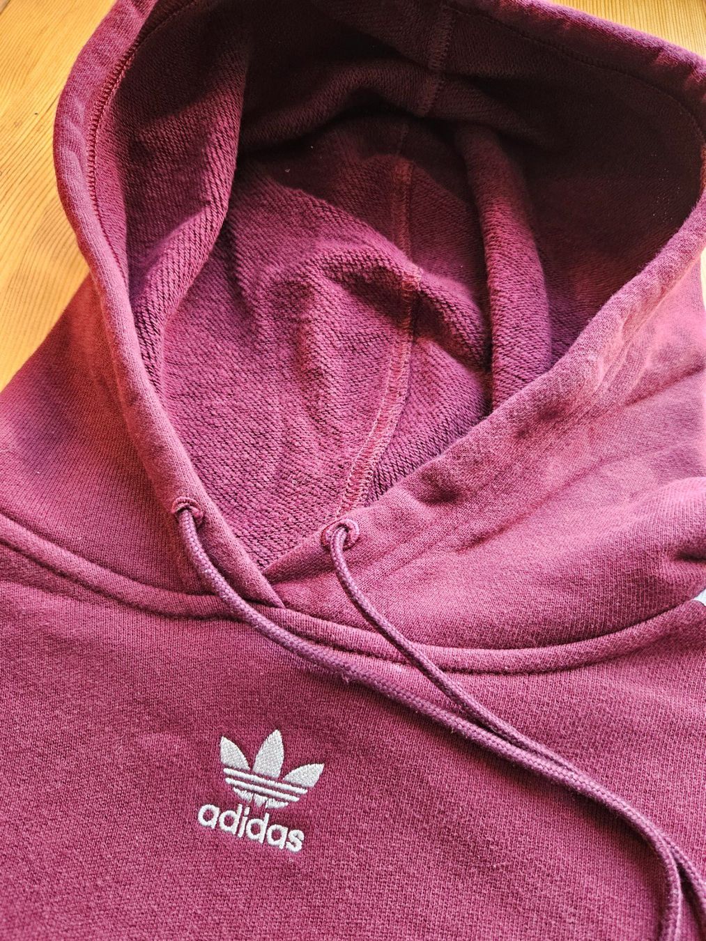 Adidas Maglioni & Felpe: Cropped Sweater adidas Grösse S retro Pullover Hoodie – Usato da Hägglingen venduto da United-Village-Trade 1