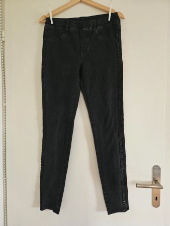 Hose 170/176 mit Glitzerstreifen