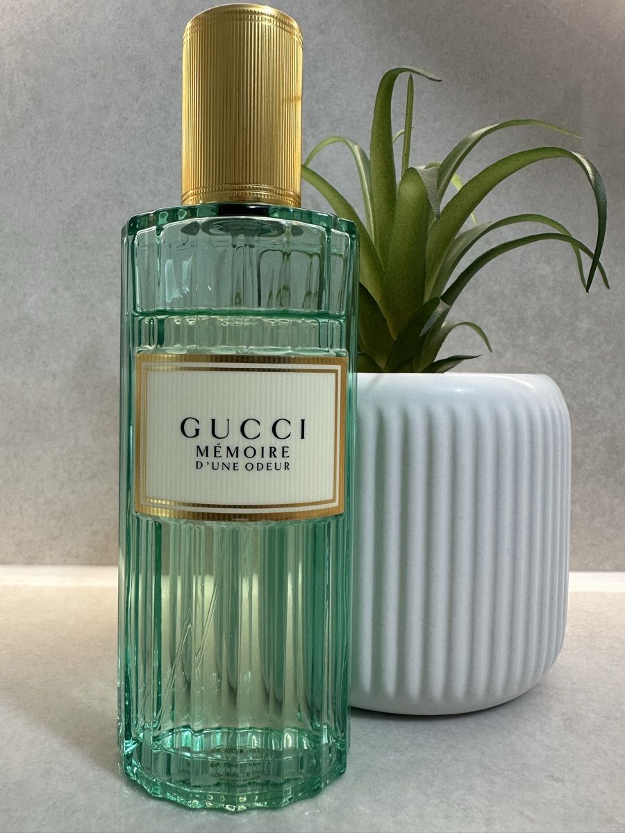 Gucci Profumi & Eau de Toilette: Gucci Memoire d'une Odeur EdP 100ml – Usato da Glattbrugg venduto da SMusic98