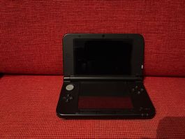 Nintendo 3DS XL schwarz mit Mario Etui + Ladekabel
