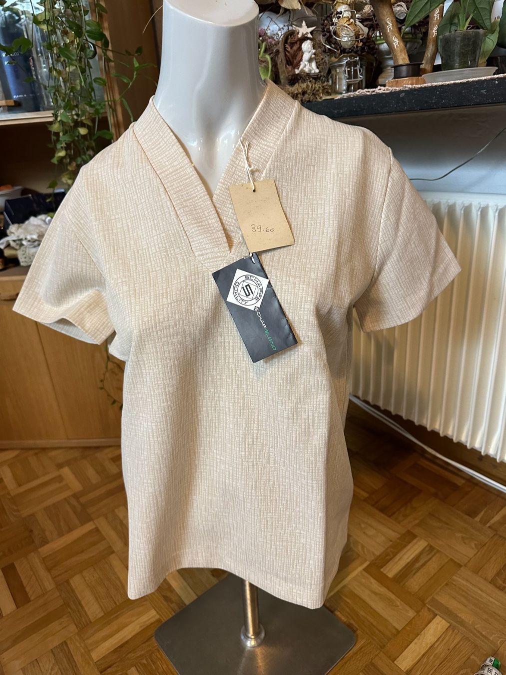 Blusen: Shirt – Neu (gemäss Beschreibung) aus Balsthal von dasesaro