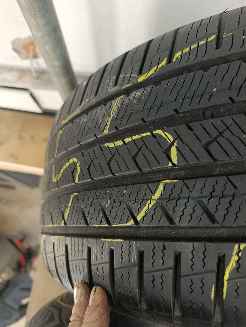 Pneumatici & Ruote complete: 255/45R19  – Usato da Kerzers venduto da Hemingway_Motors 1