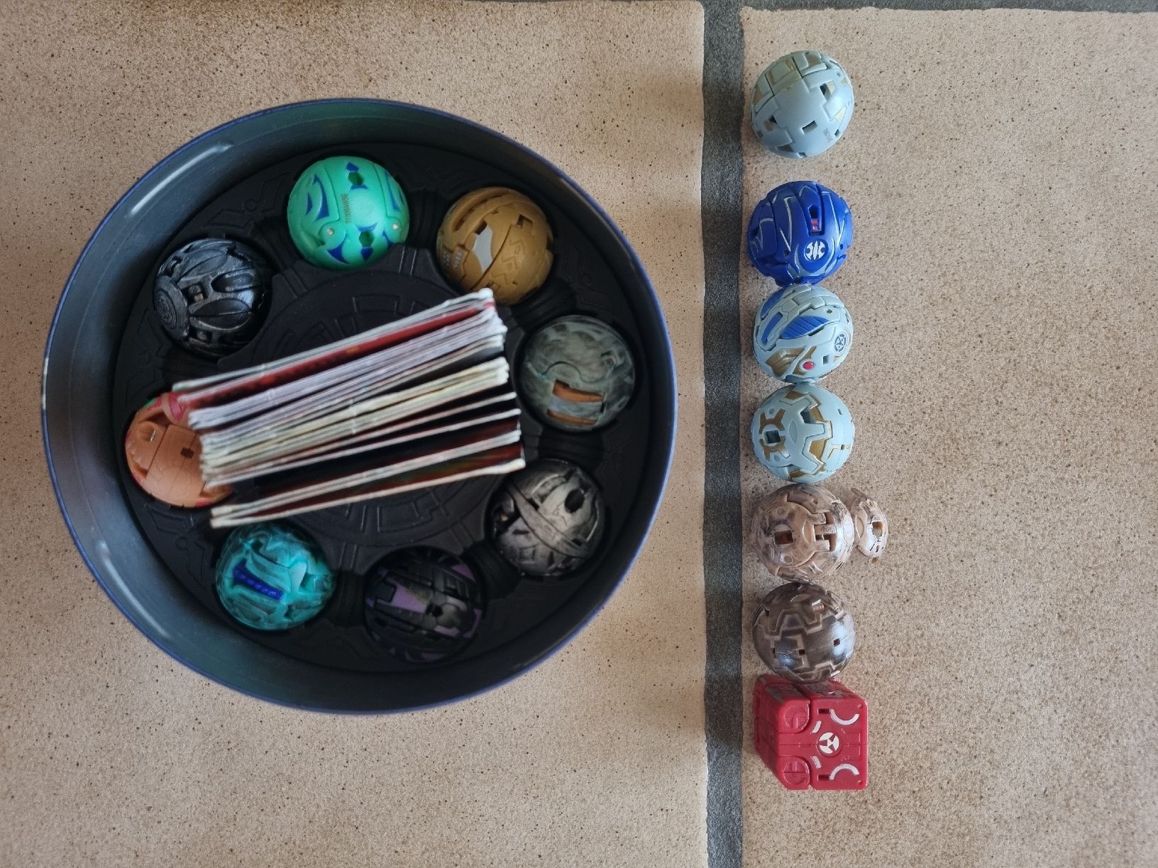 Giochi: Bakugan Set komplett - Figuren, Arena & Karten – Usato da Derendingen venduto da ada_l9pb 2