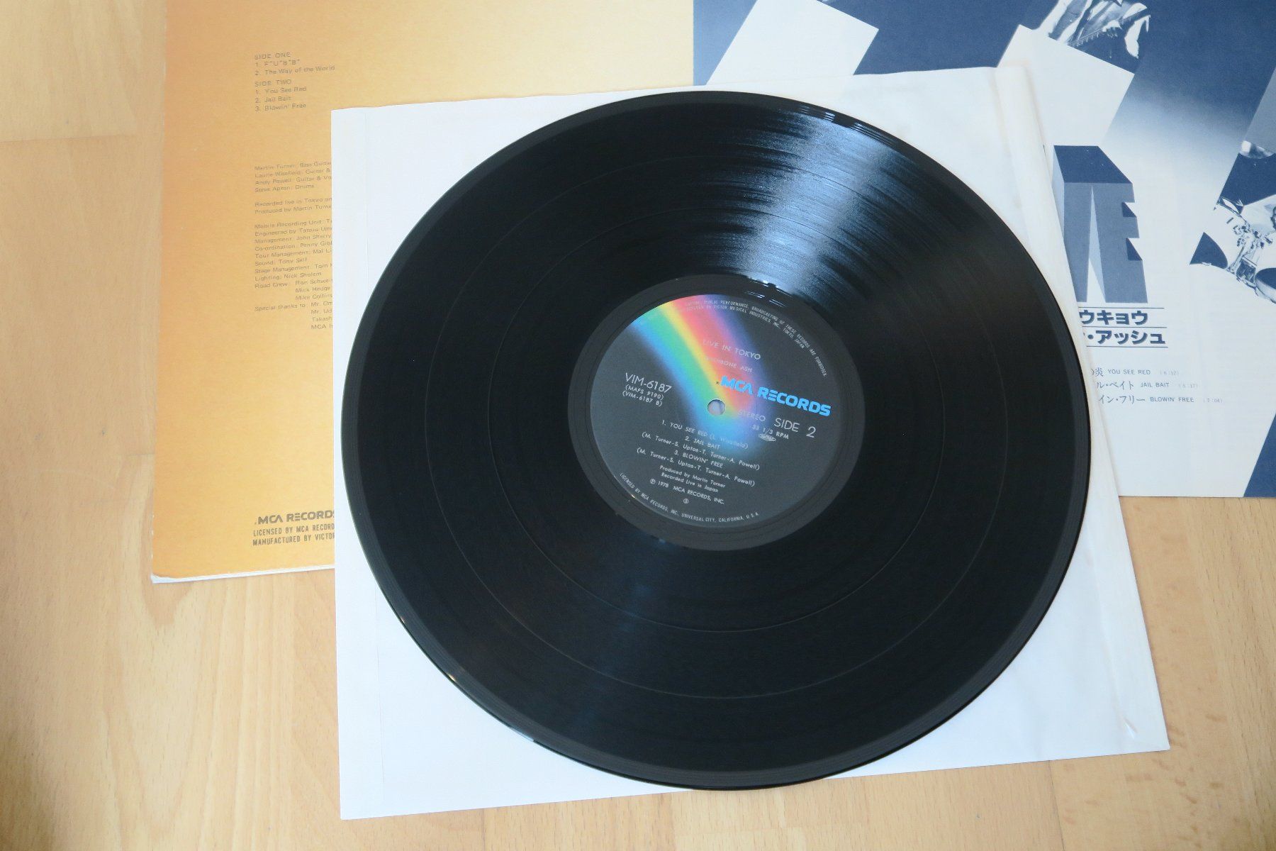 Dischi in vinile: Wishbone Ash – Live In Tokyo – Usato da Thun venduto da Karibu70 3