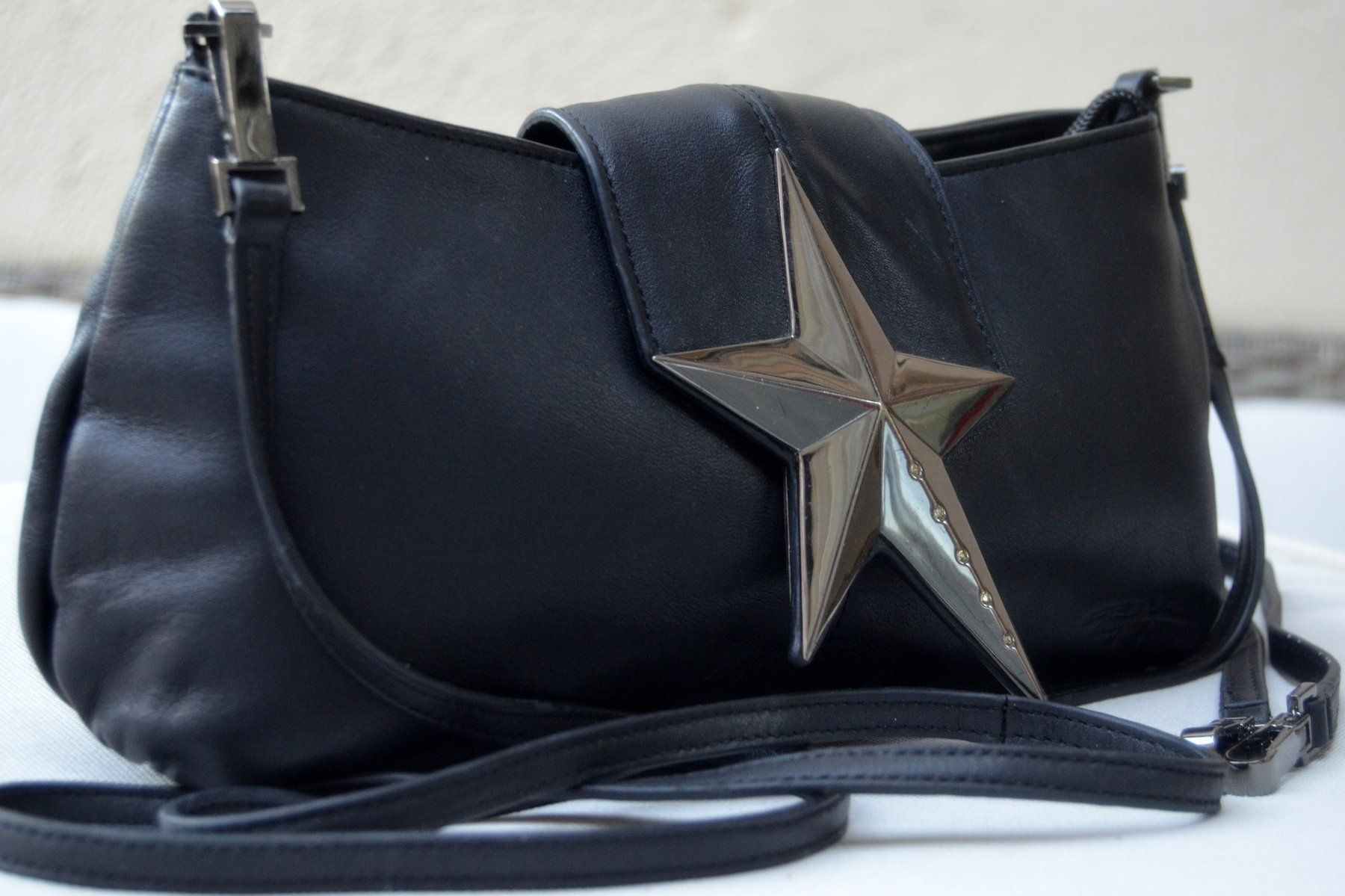 Mugler Sacs femmes: Thierry Mugler Tasche /  sac – D'occasion à Collonges par arashee 5