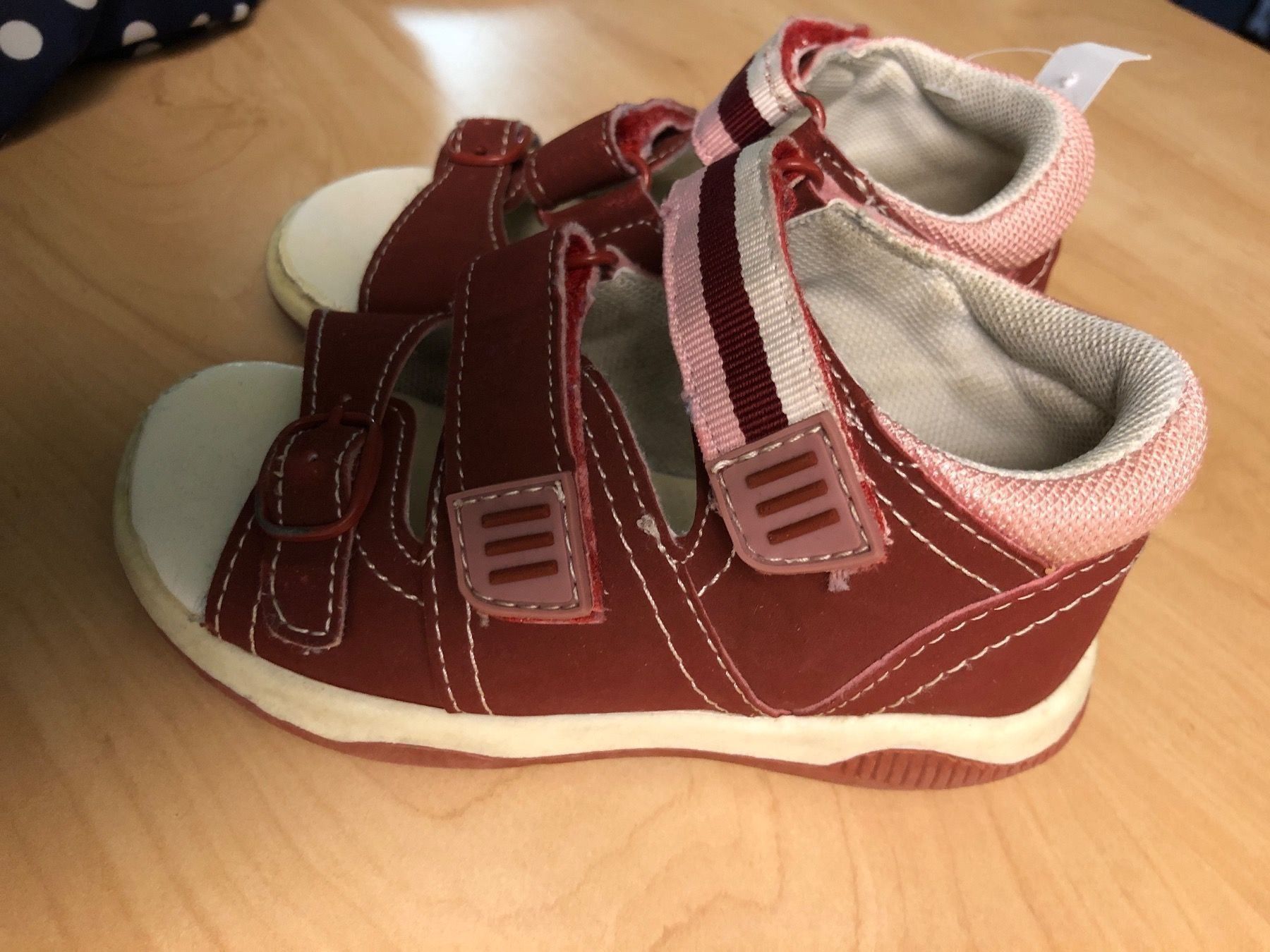 Scarpe per ragazze: Cupcake Sandalen Gr.24 – Usato da Obergerlafingen venduto da cabo4