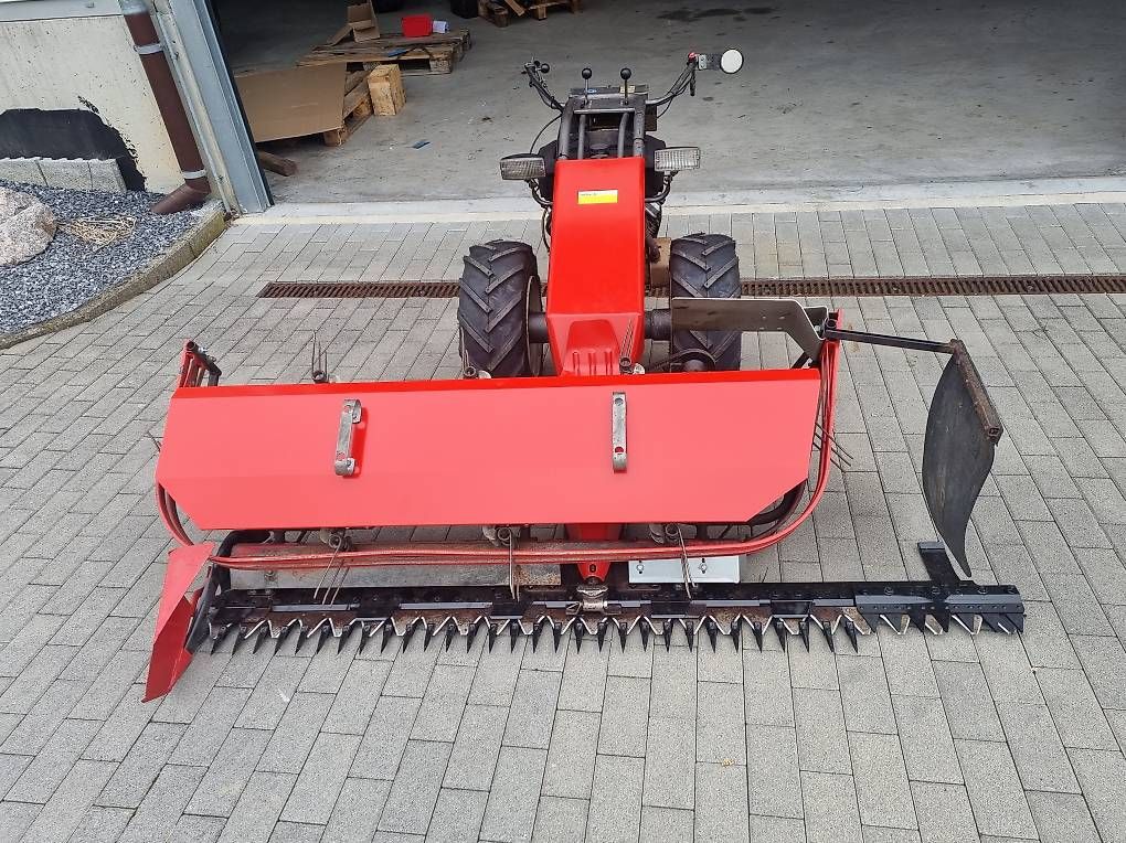 Tutte le macchine: Aebi AM 41 mit Bandeingraser – Usato da Fischbach LU venduto da luk_9tzs