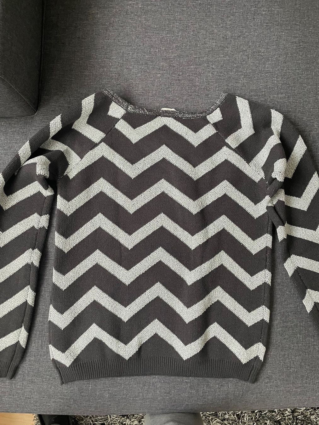 Nafnaf Maglioni & Felpe: Cooler grau/silberner NAF NAF Zickzackpullover Gr M neu – Nuovo (secondo la descrizione) da Zürich venduto da Pony74 3