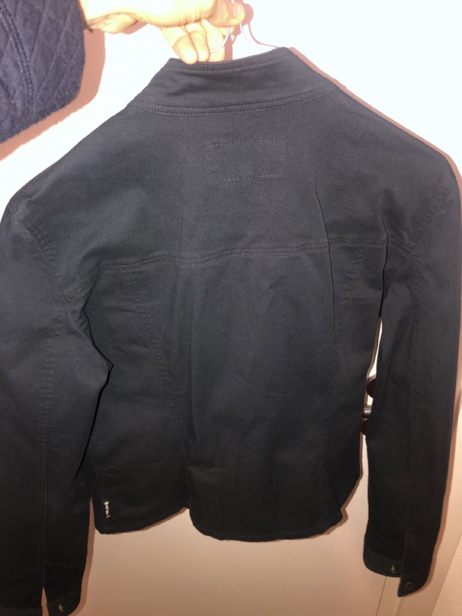 Armani Jacken: Veste Armani – Gebraucht aus Versoix von wen_75xm 4