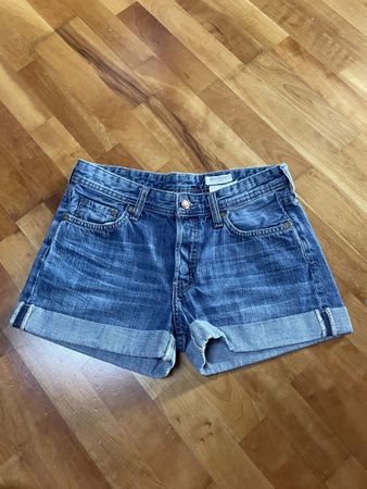 H&M Denim Boyfriend Shorts - Blue Wash - Size Small 👖