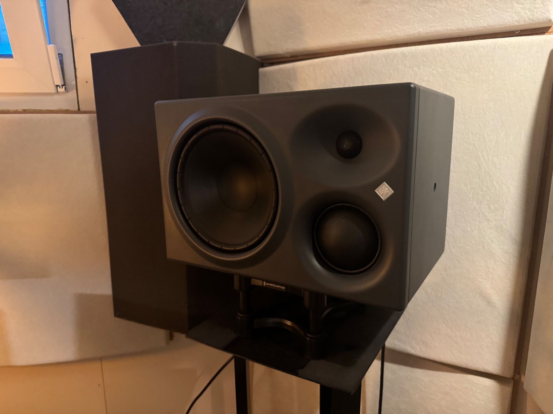 Neumann Casse acustiche: Neumann KH 310 A + SUB and MIC HIGH-END Studio System – Usato da Basel venduto da ciskokid 3