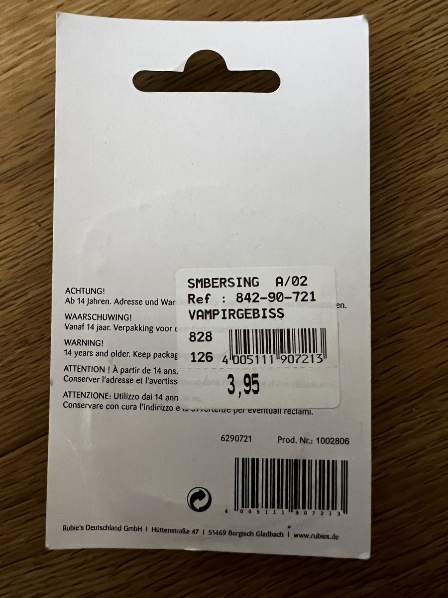 Costumi: Vampir Gebiss 8 Stk. Originalverpackt – Nuovo e nell'imballaggio originale da Dietikon venduto da DeathValley 2