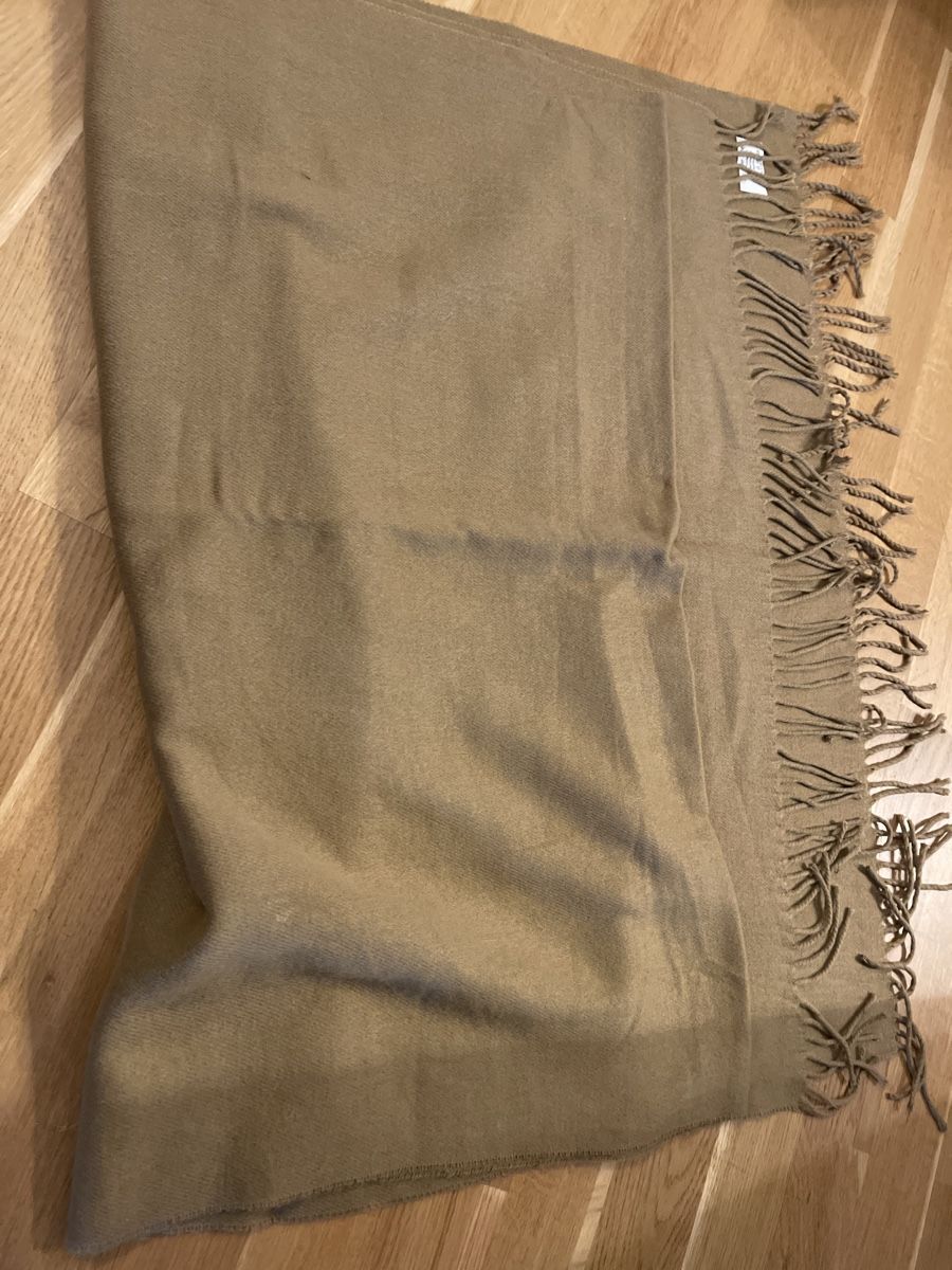 Foulard & Sciarpe: Schal – Nuovo (secondo la descrizione) da Birmensdorf ZH venduto da irina61