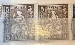 Briefmarken sitzende Helvetia 