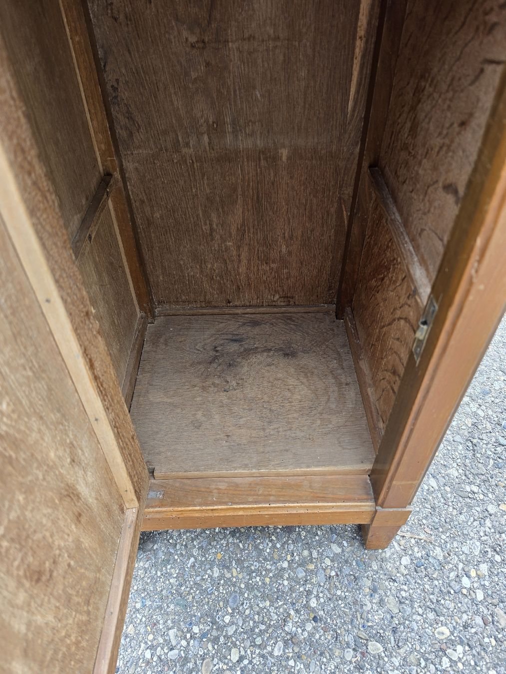 Comodini: Antikes Lavabo-Möbel mit Marmorplatte, Vintage Look. – Usato da Mettlen venduto da elios0888 9