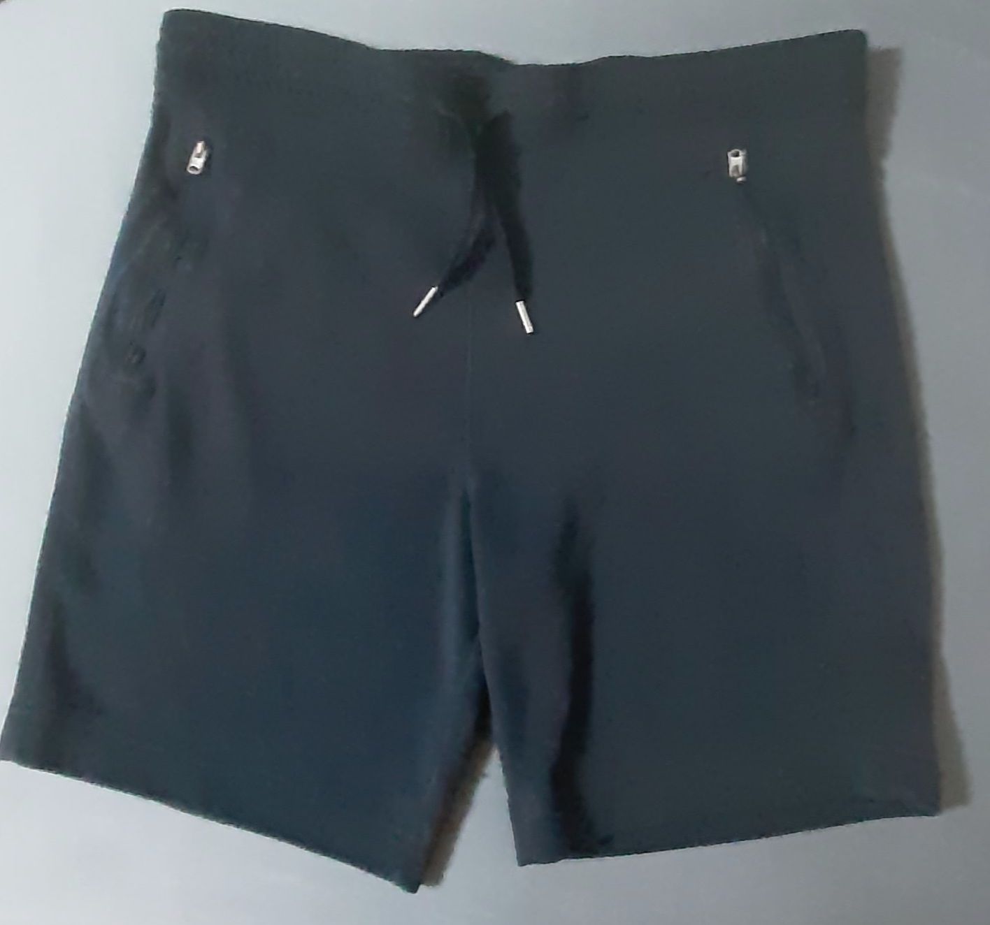 Abercrombie Pantaloni: Abercrombie & Fitch short – Nuovo (secondo la descrizione) da Montreux venduto da Sorabest