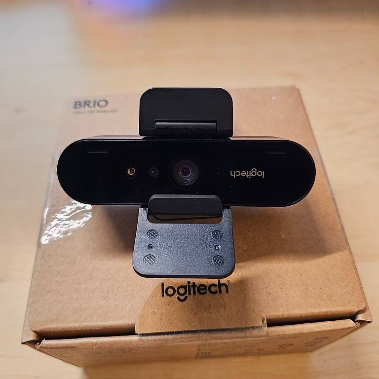 Logitech Webcam: Webcam Logitech Brio – Nuovo (secondo la descrizione) da Bramois venduto da Laurine