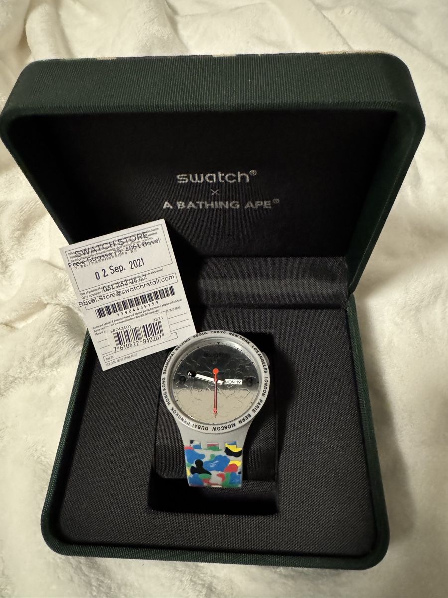Swatch Orologi: Swatch x BAPE – Usato da Liestal venduto da Beerus 2