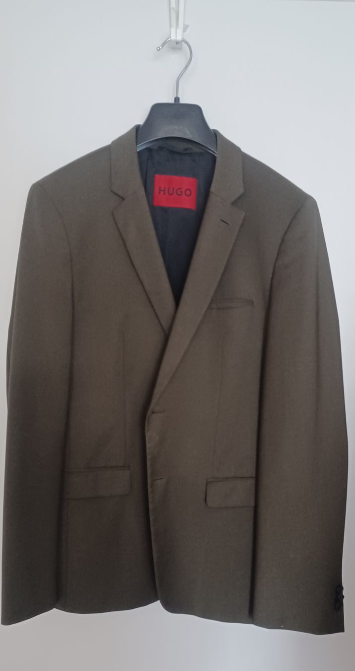 Hugo Boss Jacken: Blazer Hugo Boss size 48 – Gebraucht aus Gstaad von sasha0270