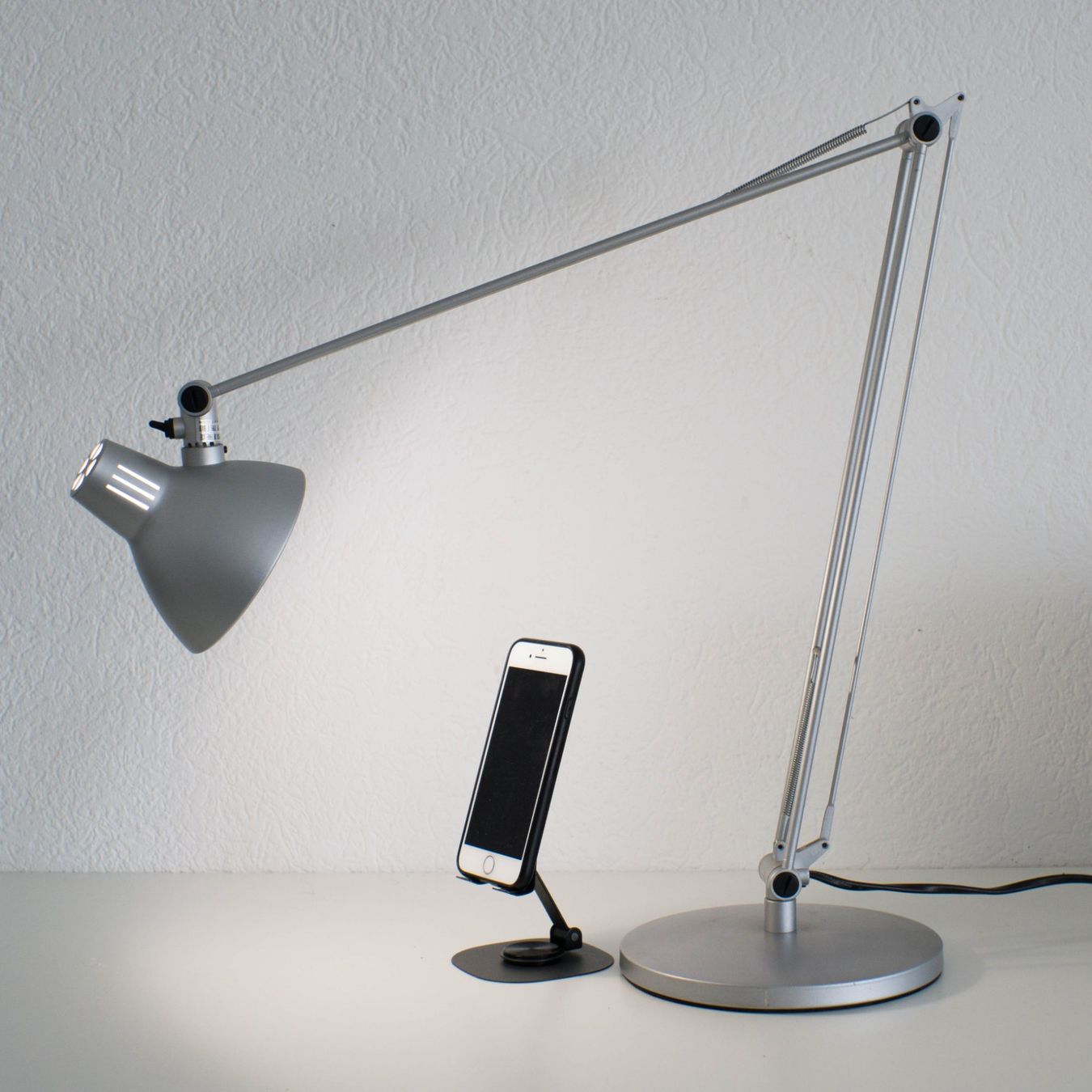 Lampade: LUMESS Tischleuchte / mit LED-Leuchtmittel – Usato da Thörishaus venduto da vintagger 5