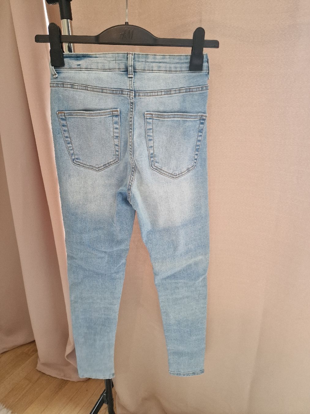 Primark Jeans: Skinny Jeans hellblau – D'occasion à Balgach par kimo1 1