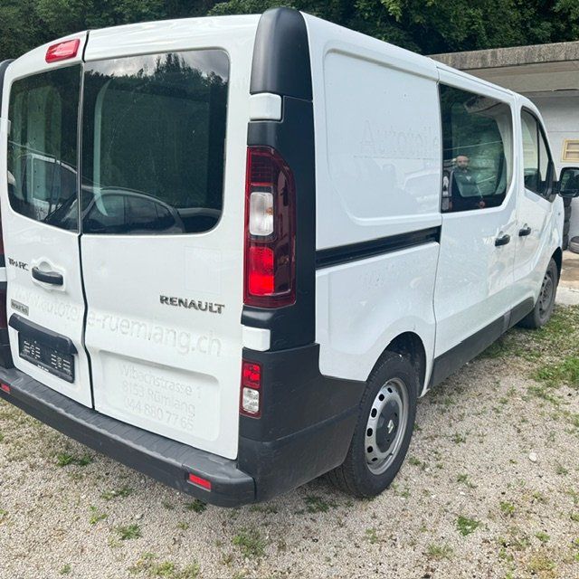 Renault Nutzfahrzeuge: Renault Trafic 3 dci120 – Gebraucht aus Courrendlin von alu_r525 3